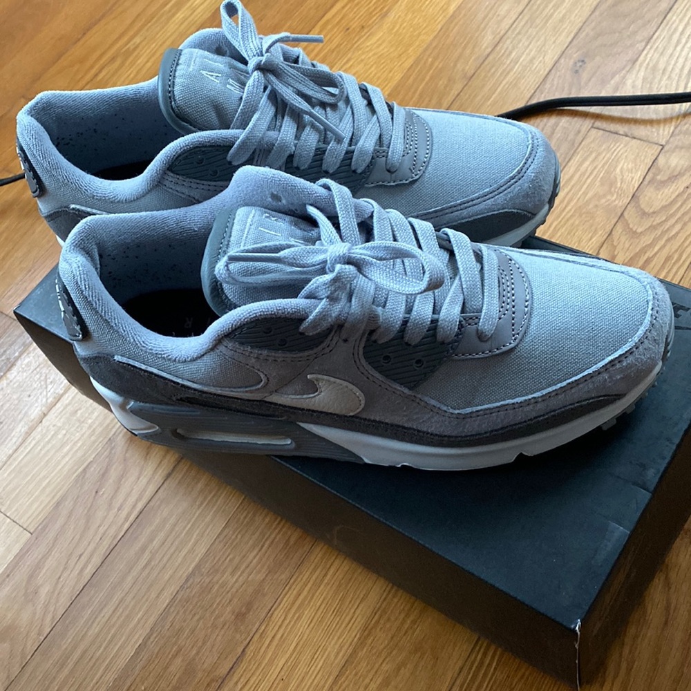 Air Max 90 PRM, Grey/White Size 8
